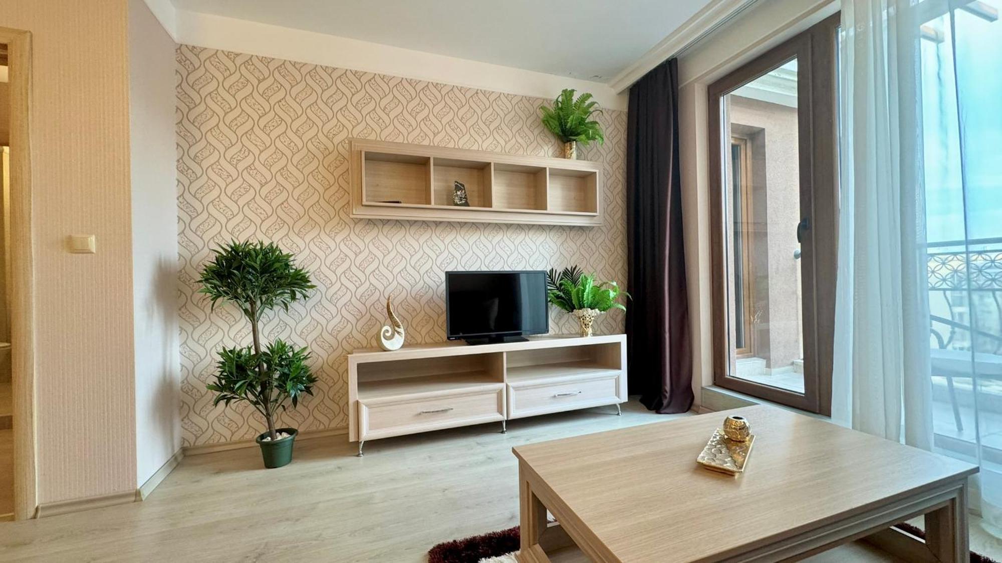 Bratanov Harmony Suites 3 Jungle Slantchev Briag Extérieur photo