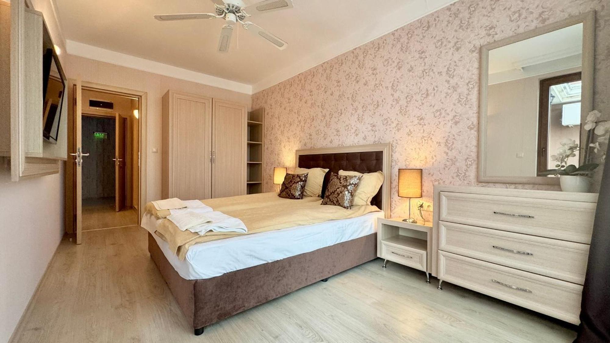 Bratanov Harmony Suites 3 Jungle Slantchev Briag Extérieur photo